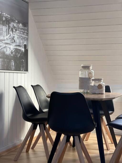 Gemuetliche, Helle Wohnung In Paderborn Exteriör bild